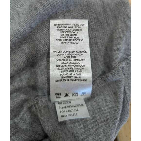 Disney Mickey Mouse Living the Dream T Shirt Size Medium - Picture 5 of 6